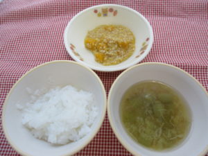 1月6日（火）離乳食後期食（10-11ヶ月頃の食事）