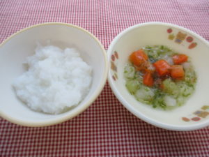 1月8日（木）離乳食後期食（10-11ヶ月頃の食事）