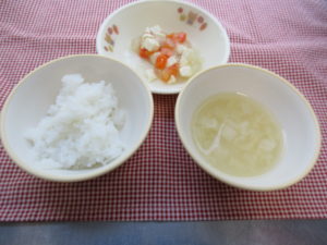 1月14日（水）離乳食後期食（10-11ヶ月頃の食事）